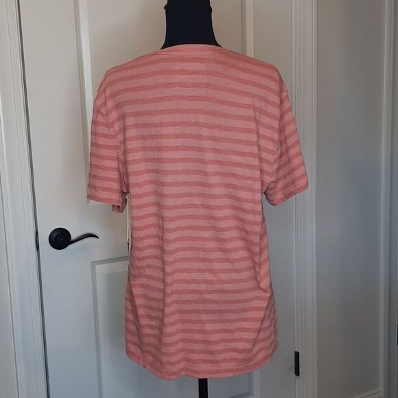 Mutual Weave Country Rose Crew Neck Tee Shirt - Picture 4 of 9